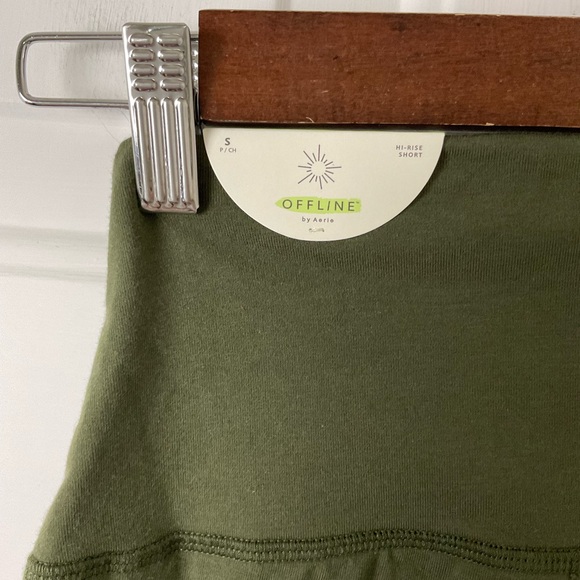 Offline Hi Rise Short Olive Leggings Size Small - Picture 4 of 5